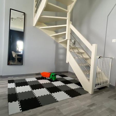 Next2Airport - Appartement House Of Lions Ransart Kültér fotó